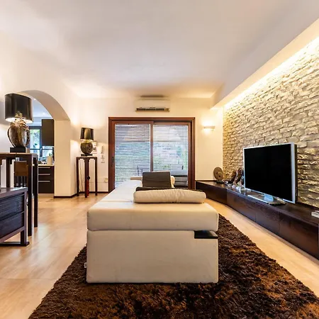 Rokkaria Будинок відпочинку